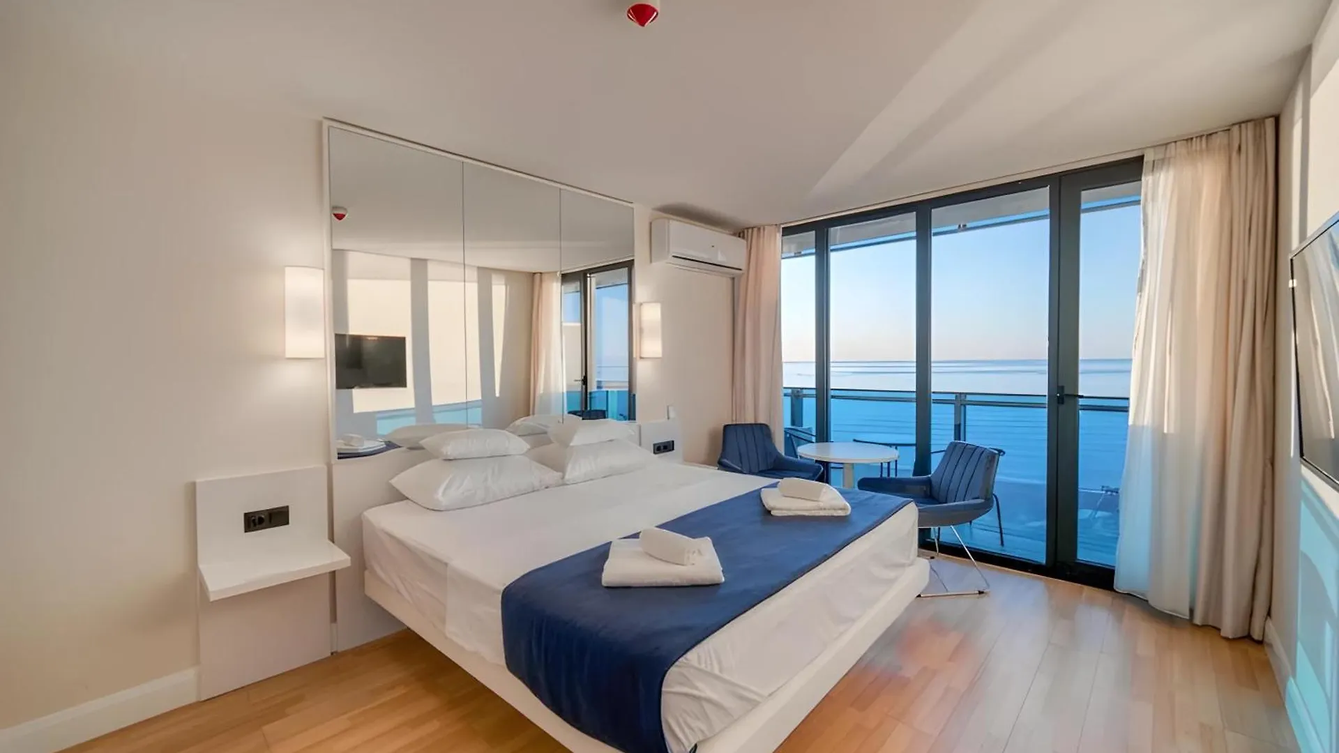 Orbi City Batumi Hotel Sea View